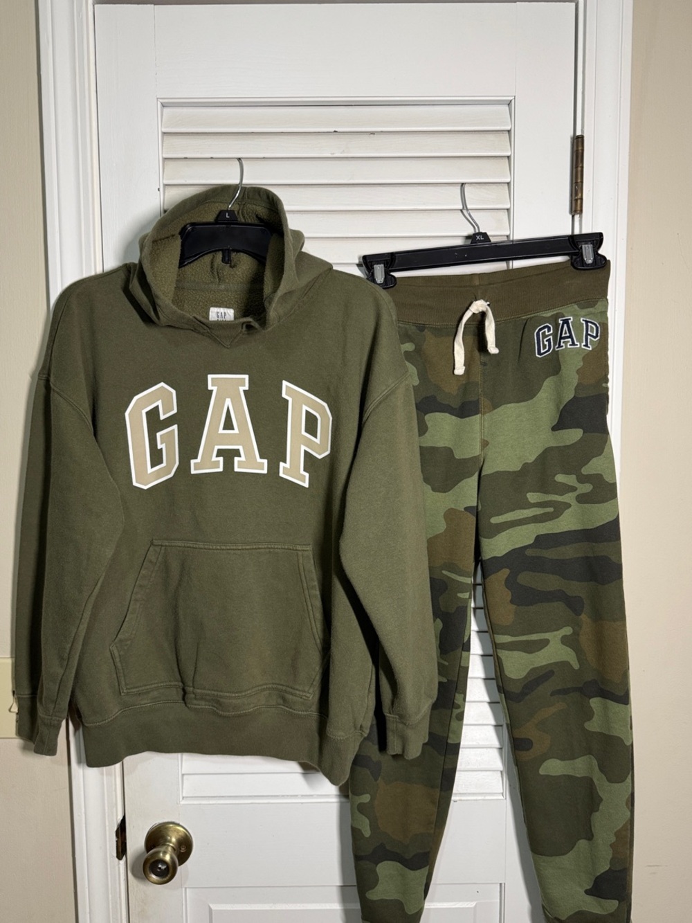 GAP Olive Green Hoodie & Camo Jogger Set